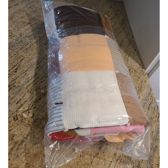 Vtg 1970s HANDMADE QUILT app 69"x77" Twin? Boho Hippie Textured Bright Squares - Picture 12 of 12